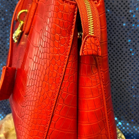 Carpisa Crocodile-Embossed Satchel in Bold Red 13 x 10 x 4 - Picture 5 of 14